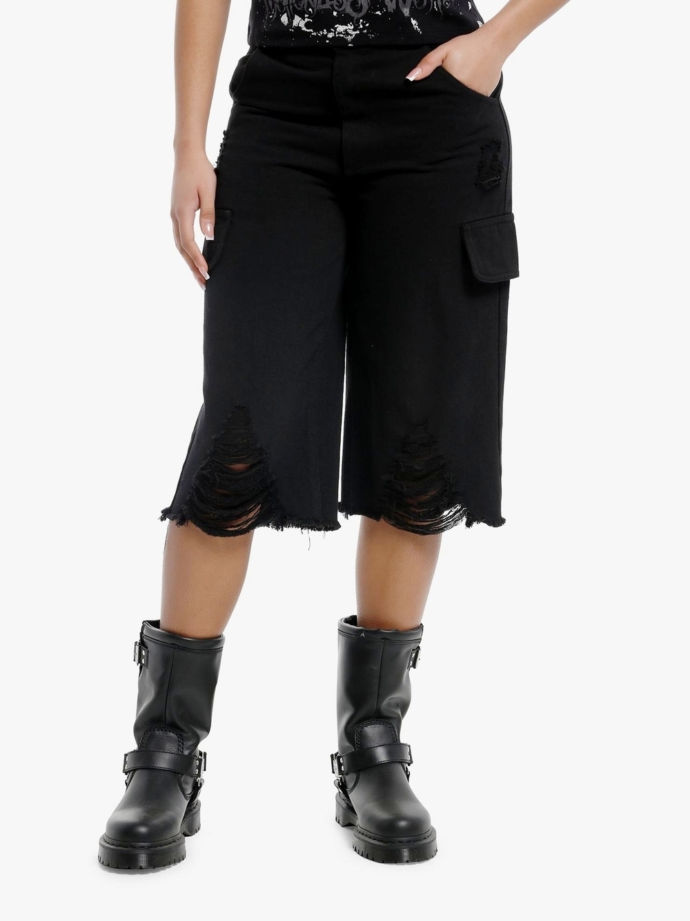 Hot Topic Pretty Damage Womens Black Goth Destructed Cargo Jorts NWT Size Medium